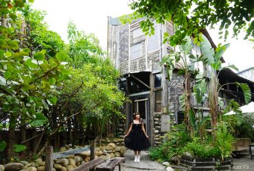 台中隱藏版咖啡館｜十三咖啡，像誤入宮崎駿世界，開業十八年的廢墟感石頭屋，品味五杯咖啡讓你忘記時間。